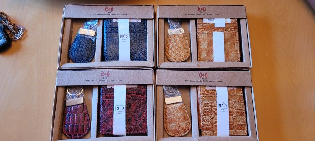 Genuine Leather Crocodile Embossed RFiD Wallet