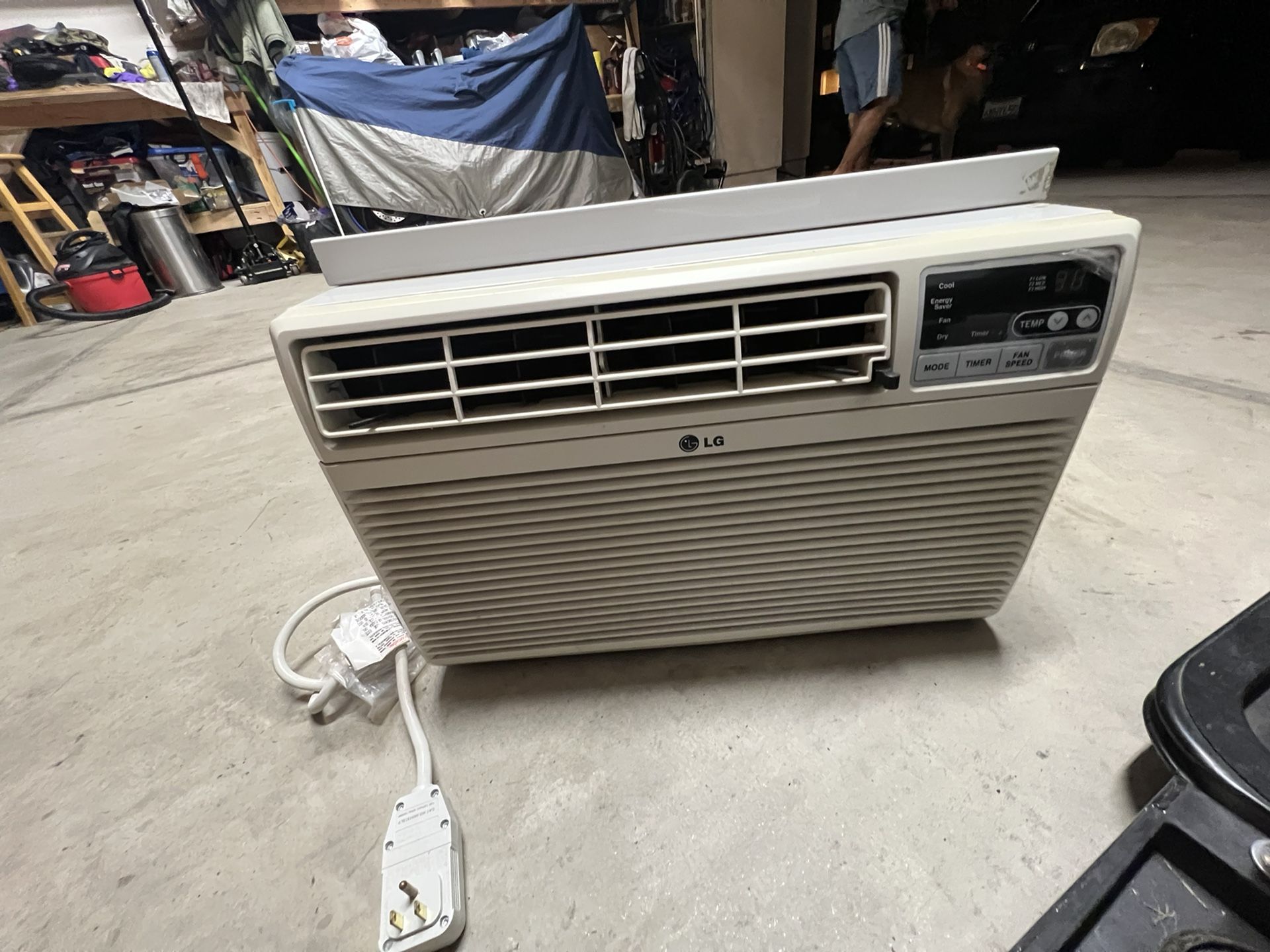 LG Window AC unit