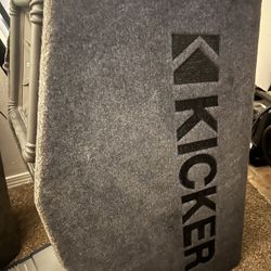 2. 12” Kicker. L7… Plus 2400 Watt. Hiphonics Amp