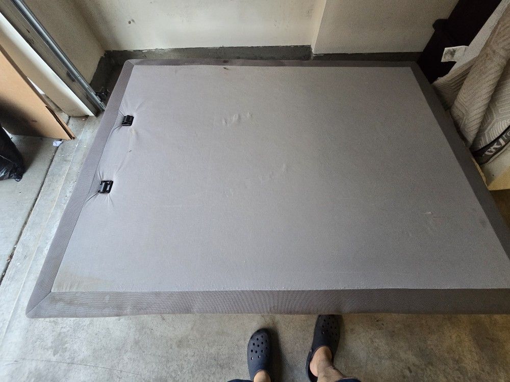 Queen Size Adjustable Bed Frame