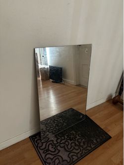 Large mirror!