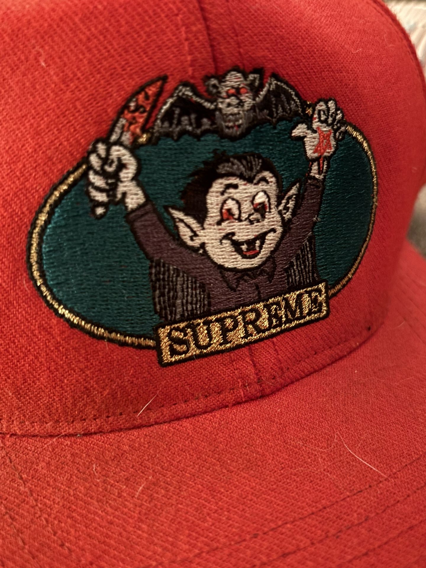 Supreme Hat