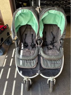 Bumbleride Indie double stroller
