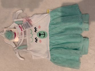 Kids Clothes, 3-6M. Price Negotiable 