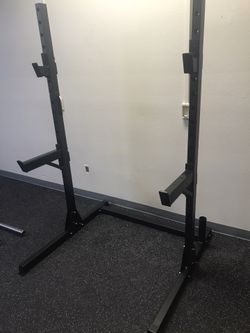 New commercial squat rack