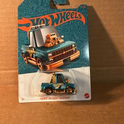 Hot Wheels Toon’d  ‘83 Chevy Silverado  (Milwaukie,OR)