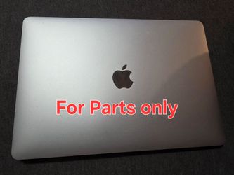 Apple laptop