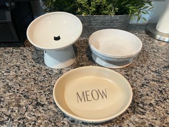 Assorted Pet Dishes