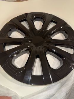 15” Gloss Black Hubcaps – Toyota Prius / Corolla Hybrid (2016–2024)