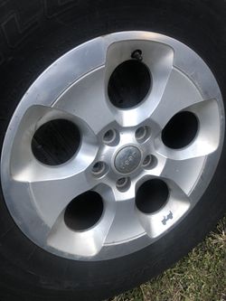 18” Jeep Cherokee Rims And Tires  Thumbnail