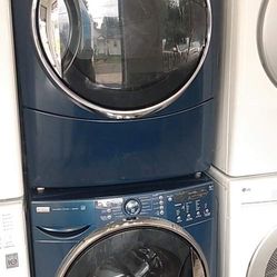 Kenmore Elite Washer And Has Dryer Set For $720