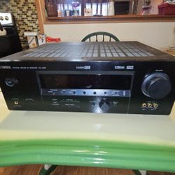 YAMAHA AV RECEIVER RX-V457