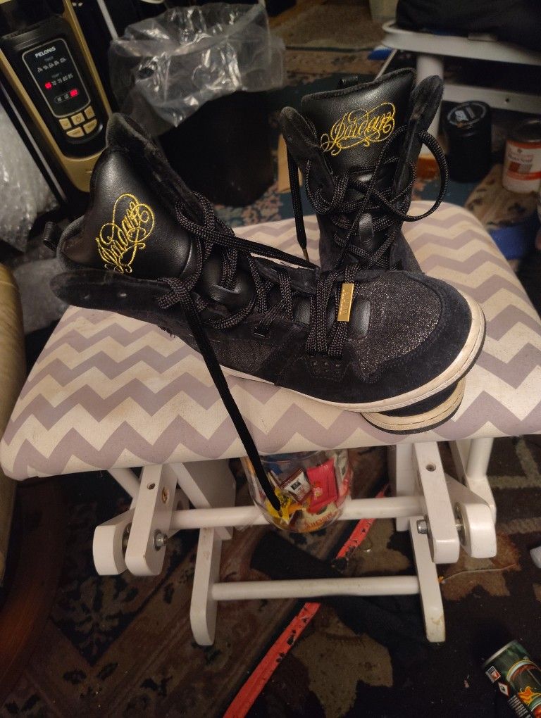 Nike Air flight 23 (US 5.5) $50