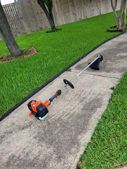 SRM-3020 NUEVA weedeater  ECHO trabajando muy bien al 💯 lista para usar