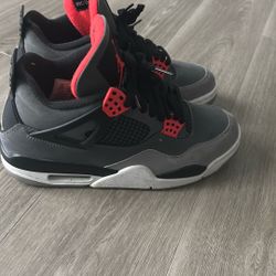 Jordan 4 Infraded