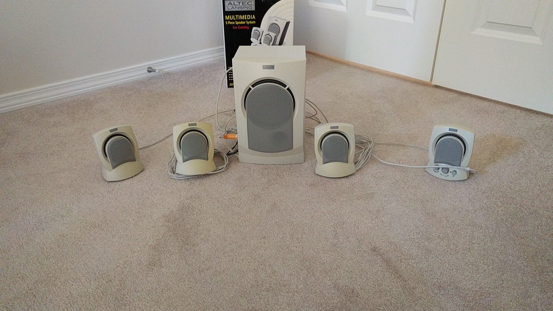Altec Lansing AVS500 USED