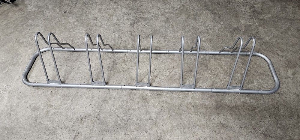 5 bikes floor standing rack