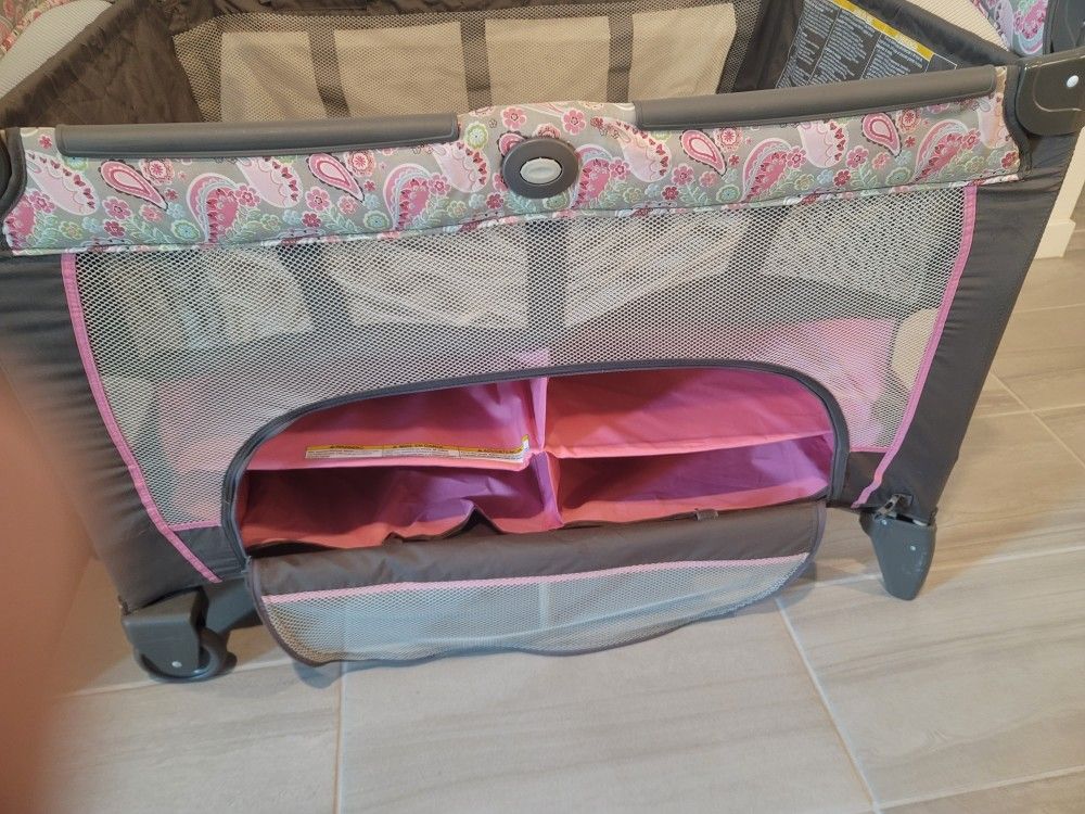 Pack N Play Graco