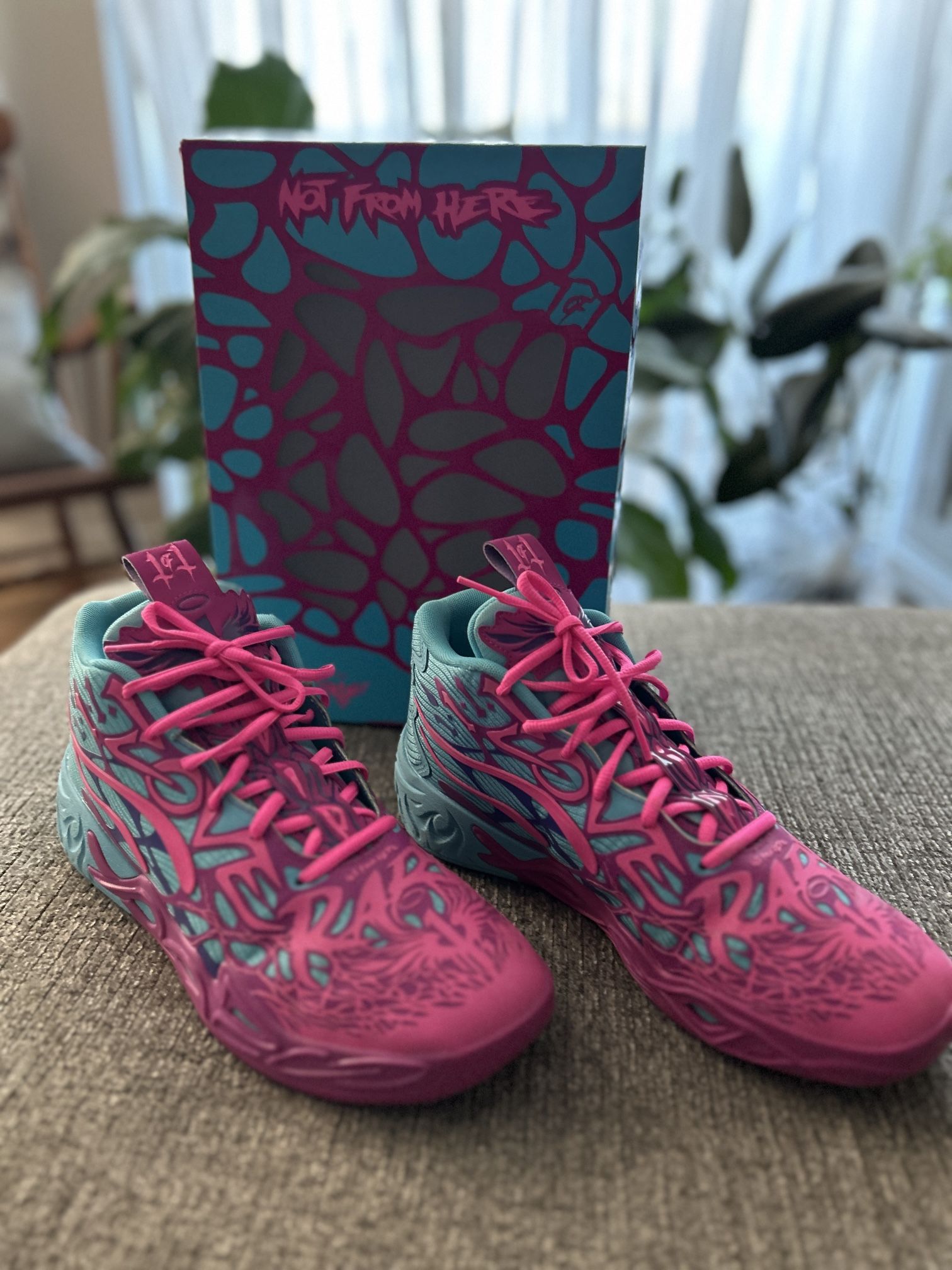 🔥 PUMA MB.04 ‘Iridescent Hornets’ – Size 11.5 | Worn Twice