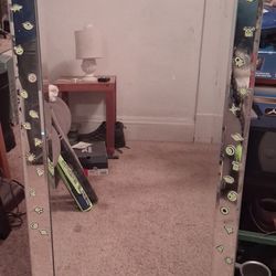 40x20 Mirror. Corded Snow Blower 