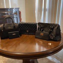 Purses &Walkets