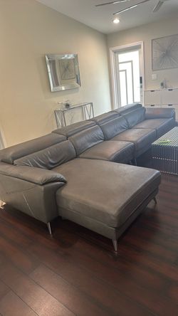Free couch