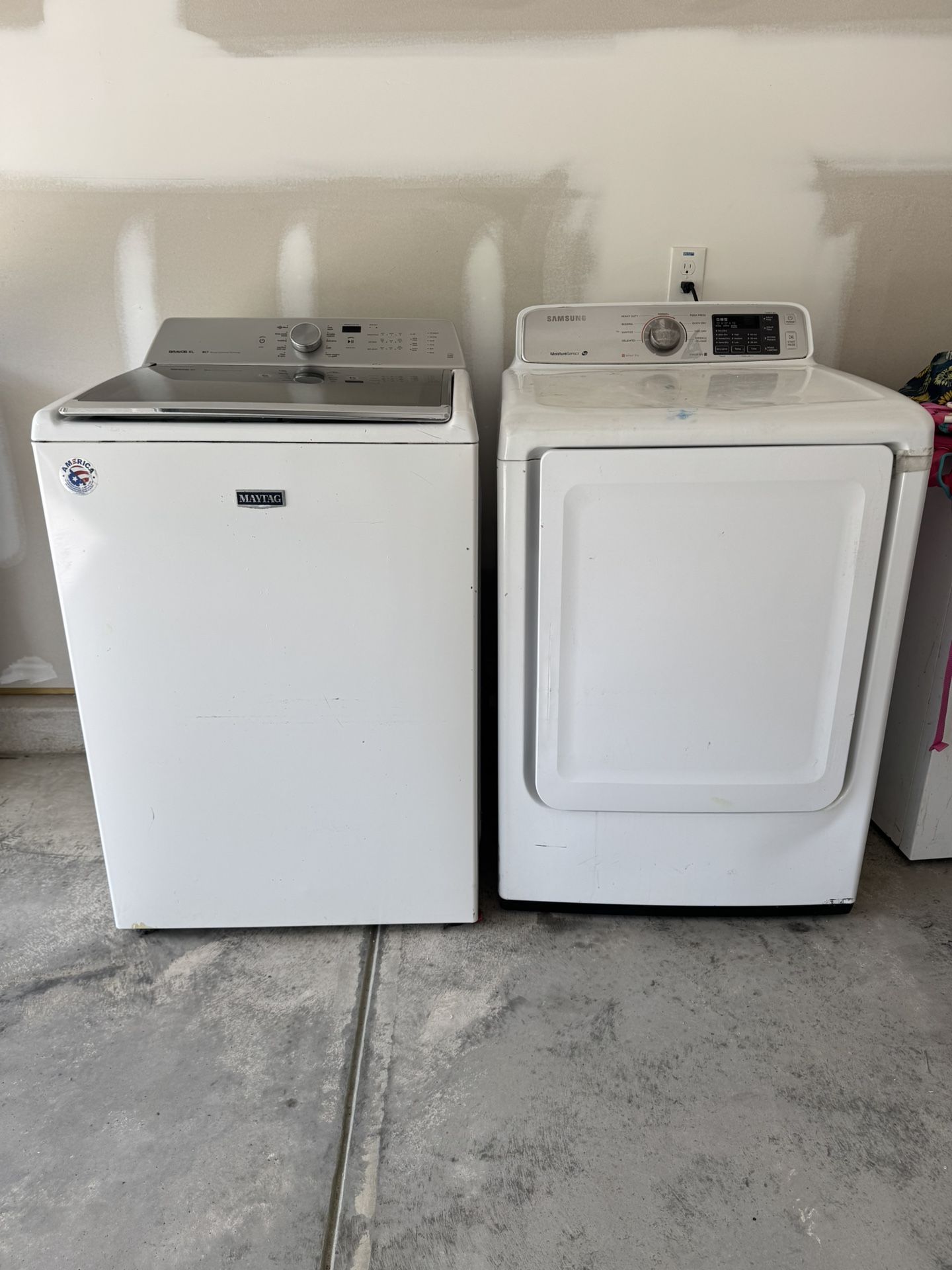 Washer &Dryer $300