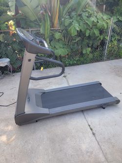 Vision Fitness T9500 Gym Quality Treadmill for Sale in Pasadena CA OfferUp