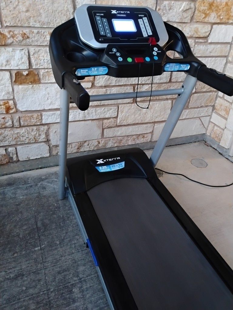 Xterra Treadmill TRX 2500
