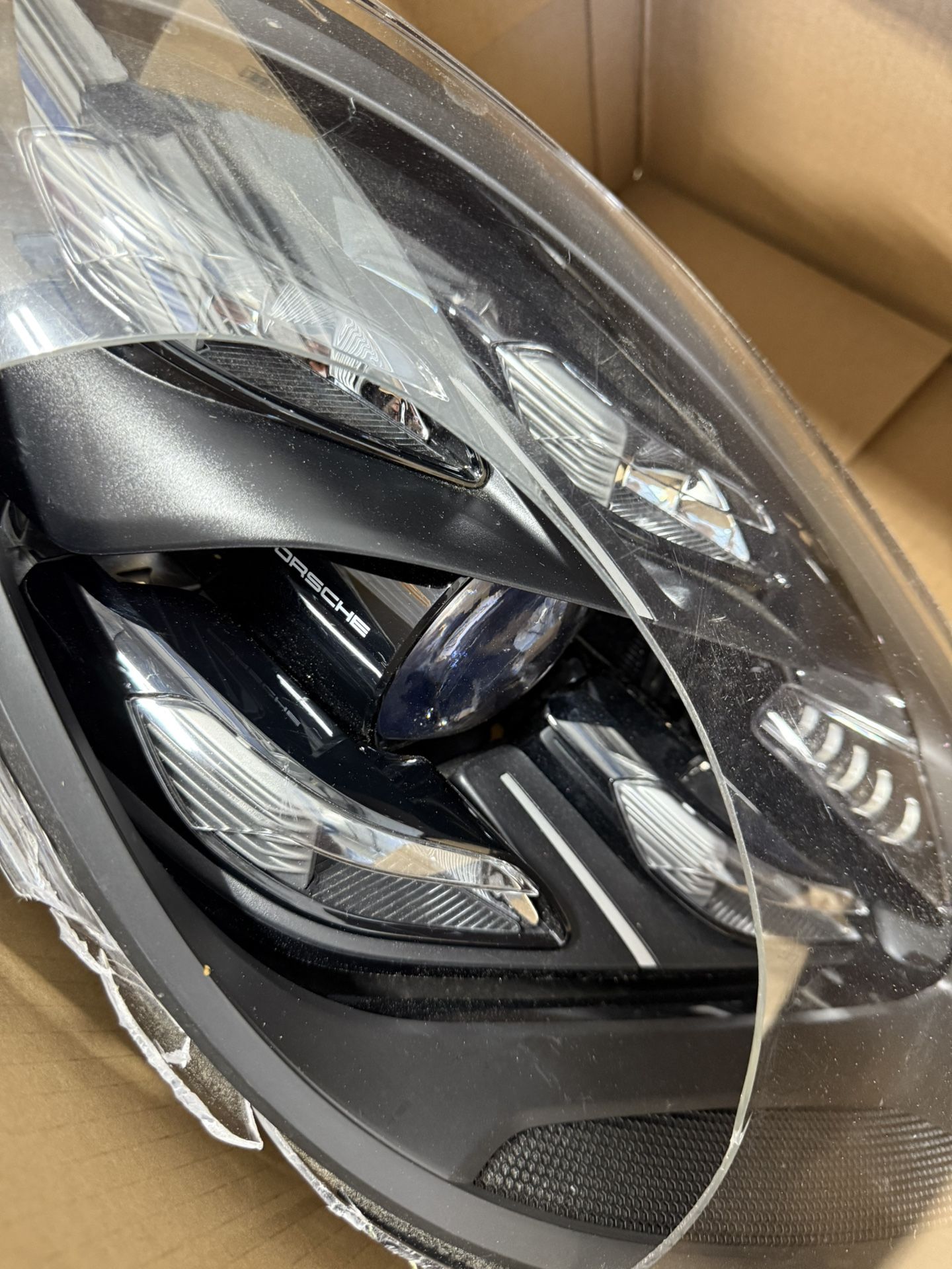 Porsche Panamera Headlight
