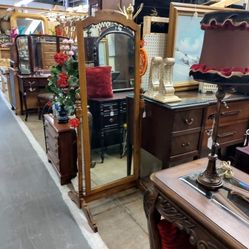 Ethan Allen Maple Wood Floor Mirror.