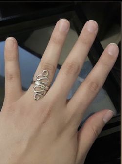 BRAND NEW Sterling Silver Ring