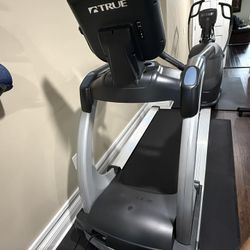 True Treadmill ES900