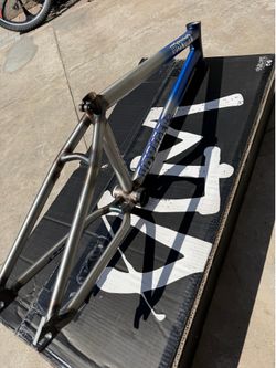 Volume Voyager XL 20.75 bmx frame