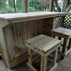 Outdoor bar for deck porch or patio