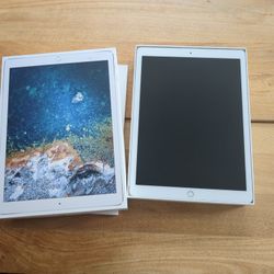 iPad Pro (12.9") Wi-Fi + Cellular 256GB 2nd GEN