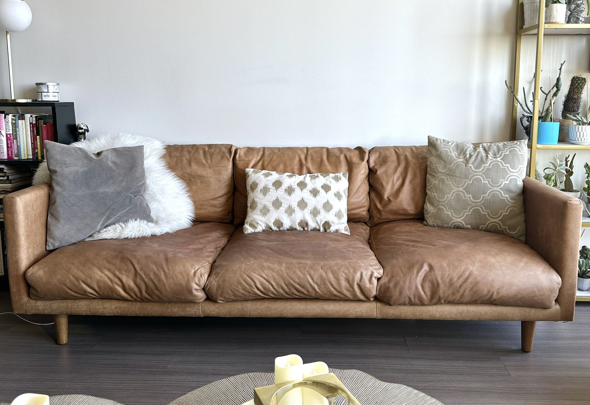 Article Nirvana Dakota Genuine Leather Tan Sofa