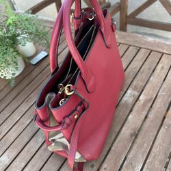 Burberry Purse 