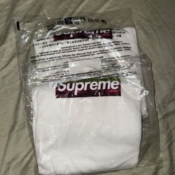 Supreme LA Fire Relief Box Logo