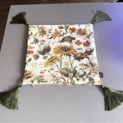 ANTHROPOLOGIE HOUSE OF HACKNEY $320 Medium Cotton Sunflower Avalon Tassel Pillow