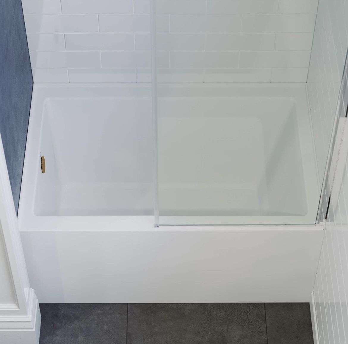 Swiss Madison Voltaire Alcove Bathtub Left Hand Drain