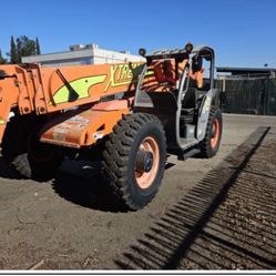 FORKLIFT VARIABLE REACH 1045
