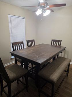 Dinning table