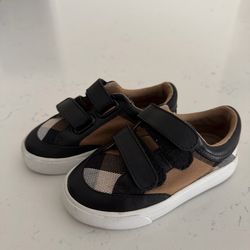 Burberry kids sneakers