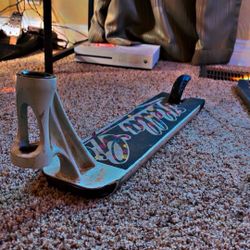 Fully Complete Envy S9 Street Deck 5 Wide With Headset Spacers And Brake