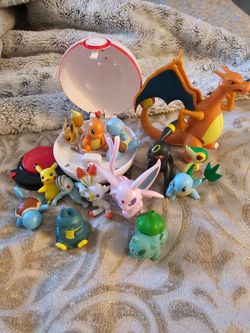 Pokemon Battle Figures Suprise Attack