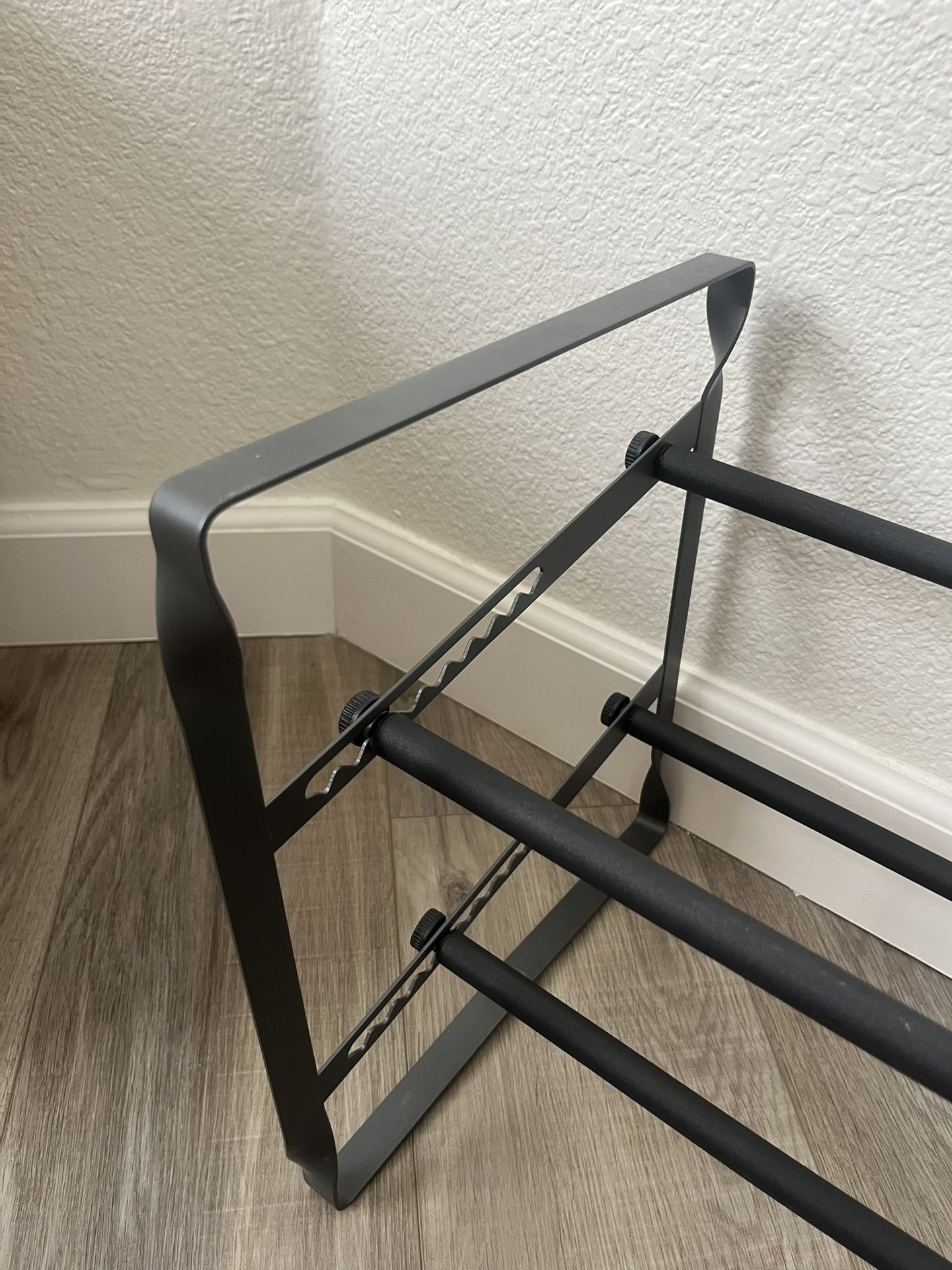 Expandable Shoe Rack