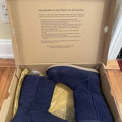 Ugg Boots, With Box: Tall, Navy Blue