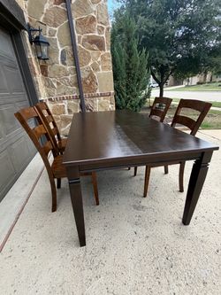 Dining table and 4 chairs