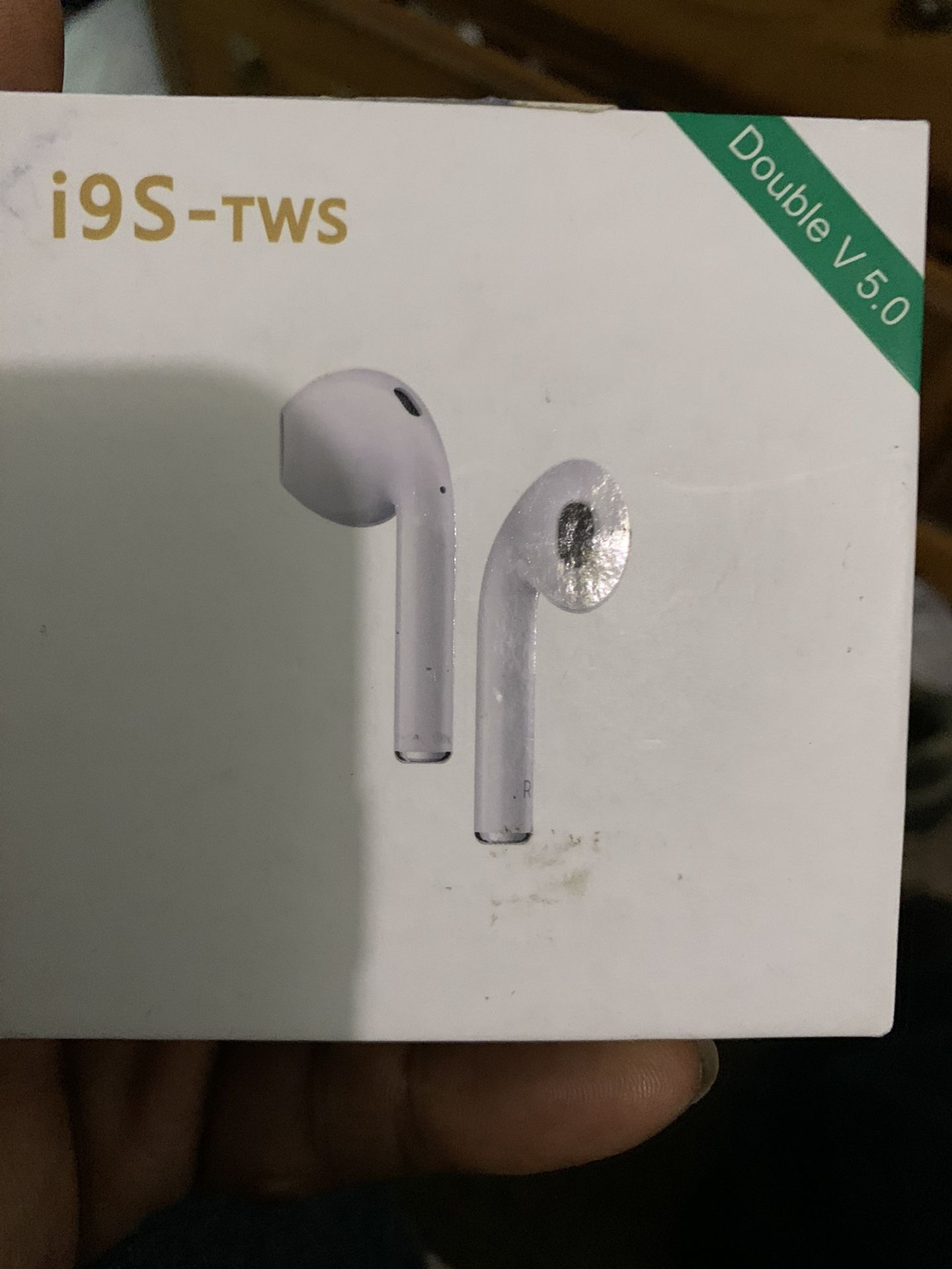 Wireless Bluetooth headphones New open box